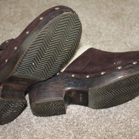 Aeropostale Brown Sherpa Fleece Lined Buckle Studded Clogs Womens Shoe Size 7 - Picture 6 of 8